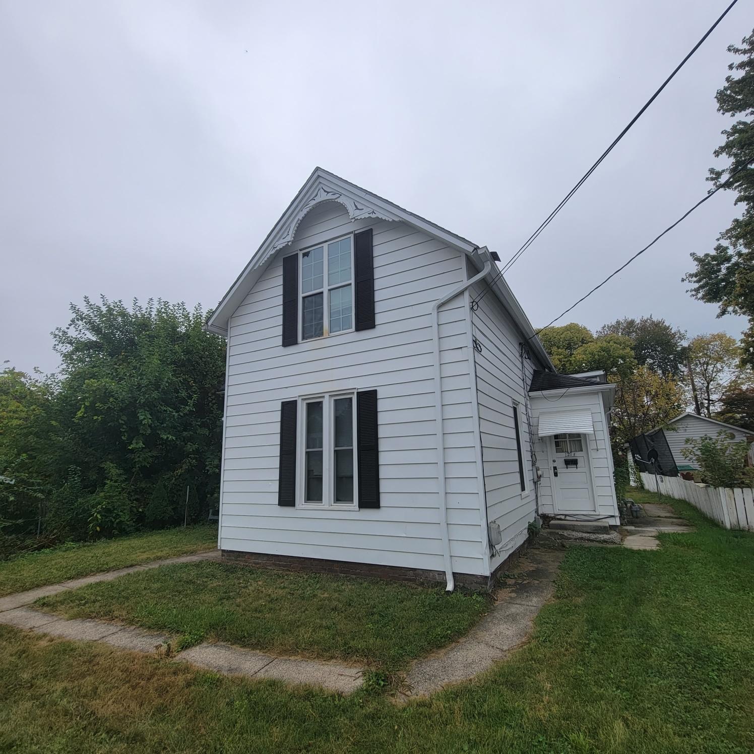 127 1/2 N 9th Street